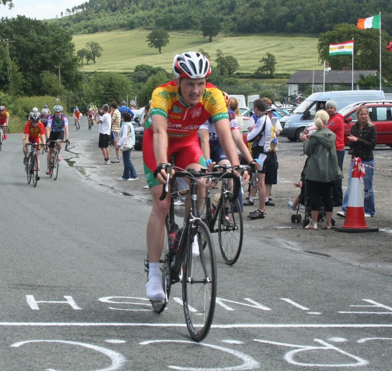 Pat Kenealy finishing the Combined Race